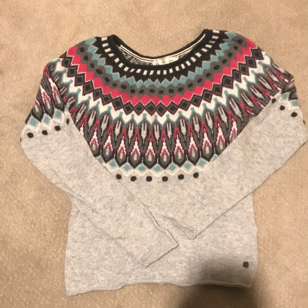 Grey scoop neck sweater